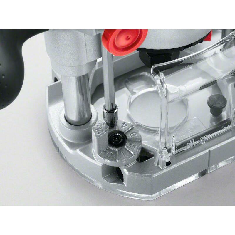 AFFLEUREUSE ACCU 18/BODY    TRIMROUTER 18V   BOSCH
