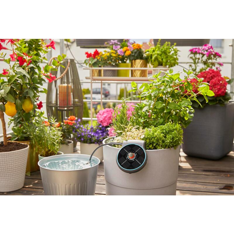 VAKANTIEBEWATERINGSSET      AQUABLOOM SET  GARDENA