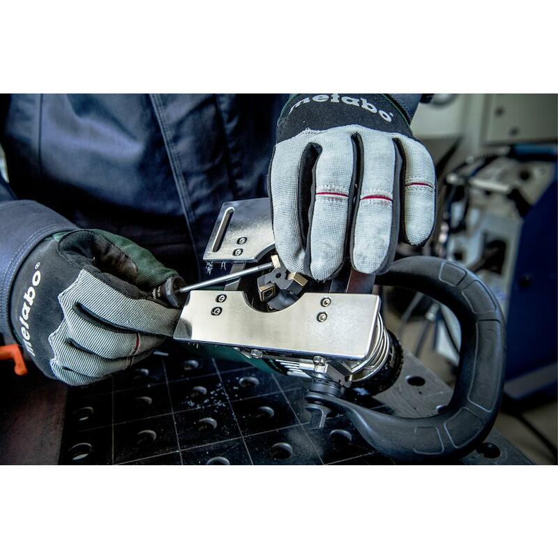 FRAISEUSE À SURFACER MÉTAL  PFM 17          METABO