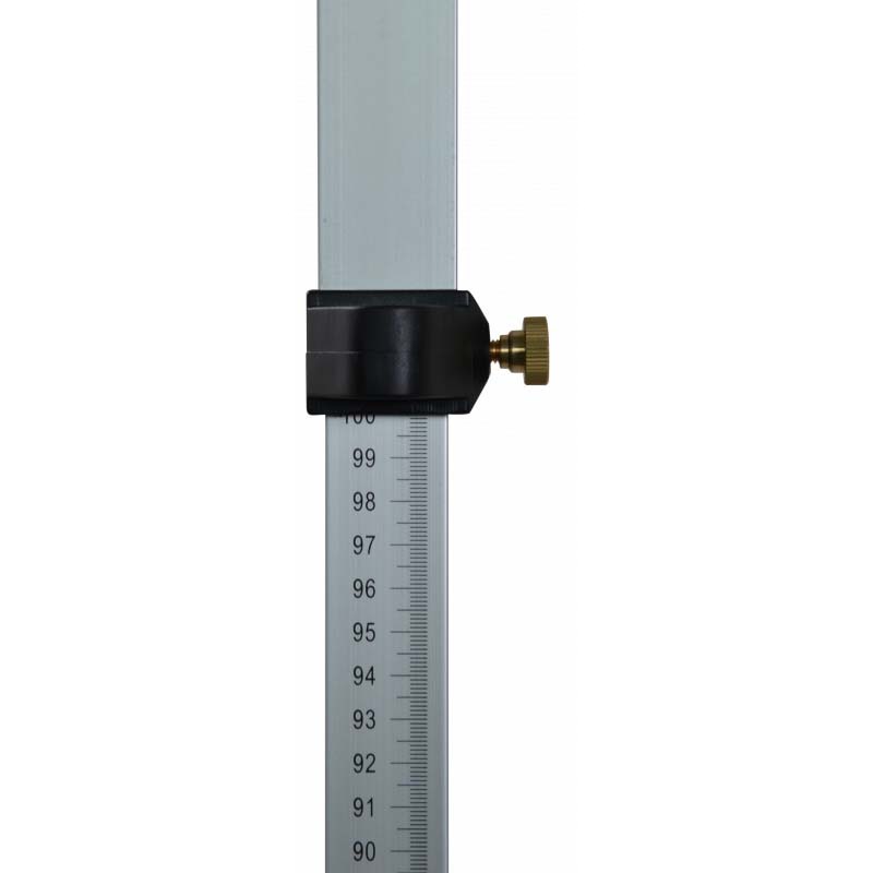 FUTECH LASERMEETLAT MET SNELKLEM 240CM
