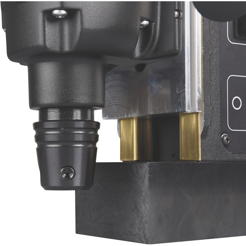 MAGNEETKERNBOORMACHINE - HB350 - MAKITA