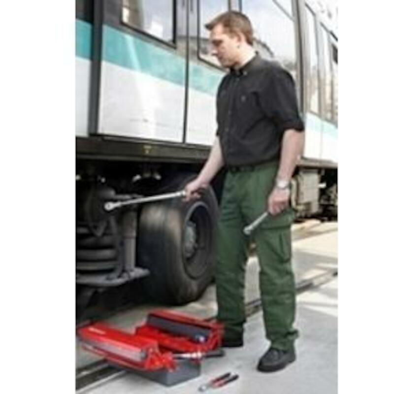 MOMENTSLEUTEL 20X7          S.306-350R (70-350NM)
