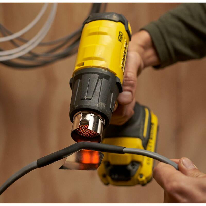 PISTOLET AIR CHAUD 18V/BODY SFMCE530B      STANLEY