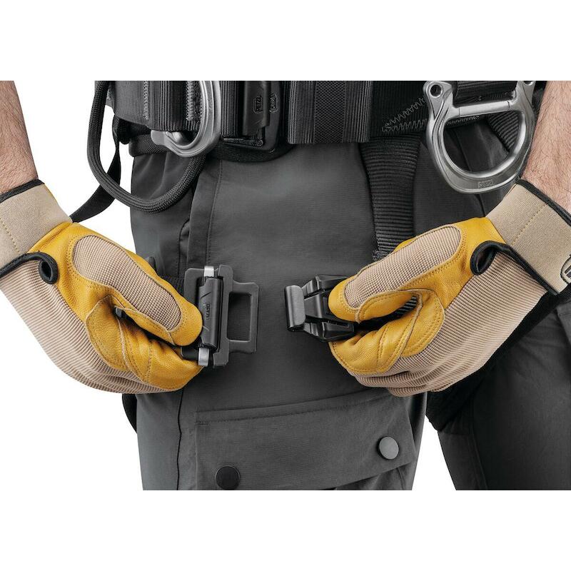 VEILIGHEIDSHARNAS (HOOGTE)  AVAO FAST     T0 PETZL