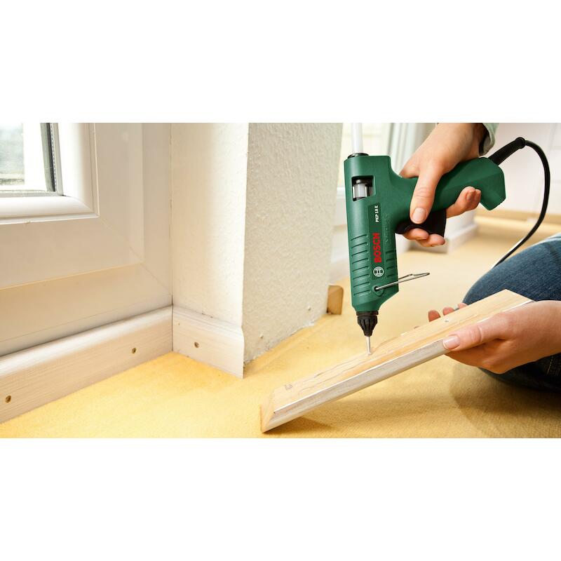 PISTOLET À COLLE 230V       PKP 18 E         BOSCH