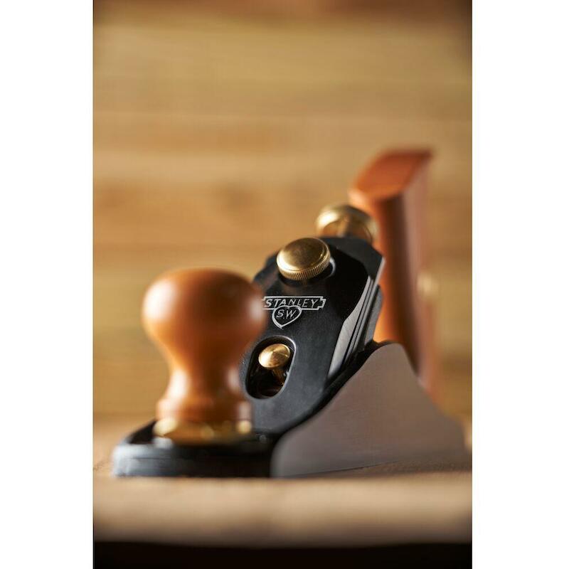 RABOT      NR 4             1-12-136 245MM STANLEY