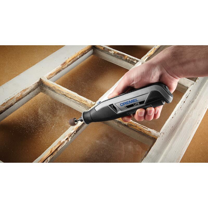 OUTIL MULTI-USA.4,8V/2AH    7760JA + 15 ACC.DREMEL