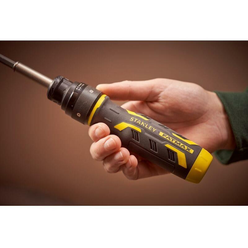 RATELSCHROEVENDRAAIER       FMHT62692-0    STANLEY
