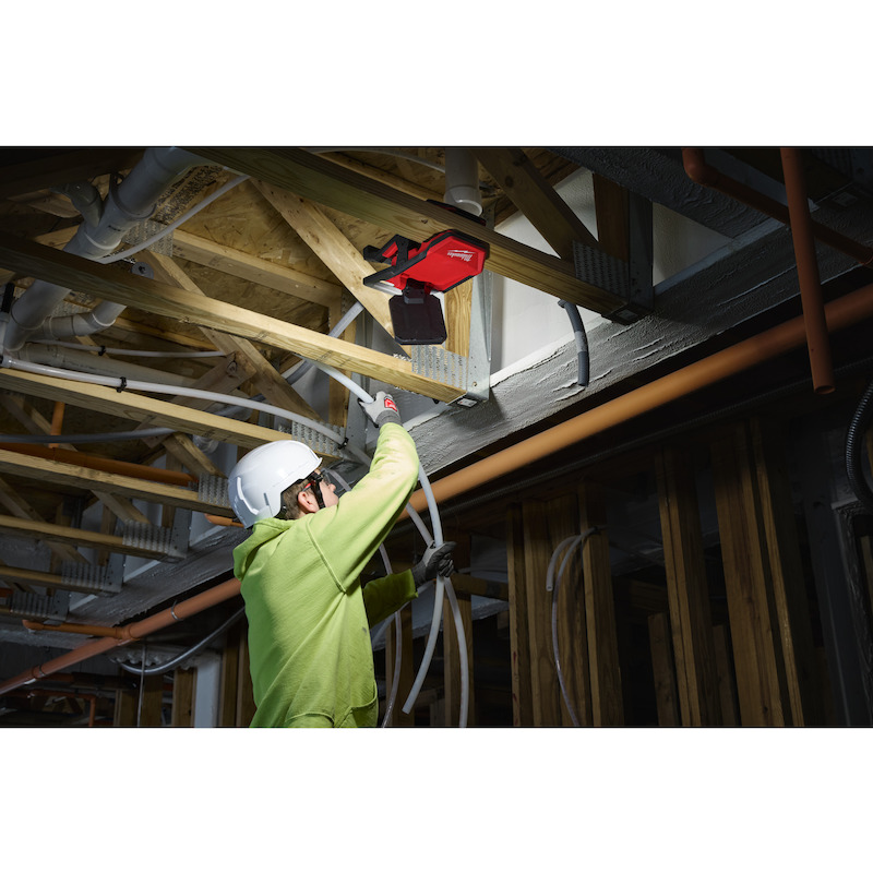 LAMPE CHANTIER 18V/BODY     M18 PAL2-0   MILWAUKEE