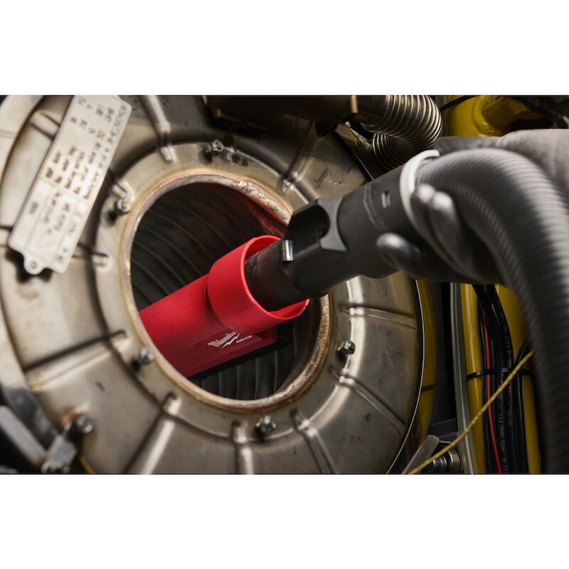 BROSSE DE NETTOYAGE         AT-18        MILWAUKEE