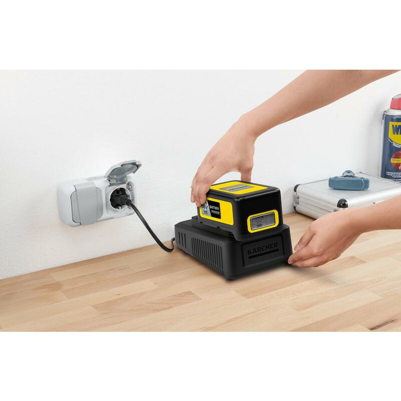 CHARGEUR RAPIDE 36V         36 V FAST CHARGER KARC