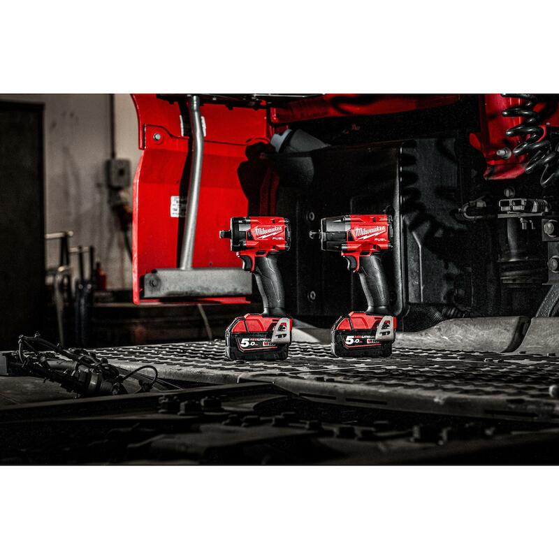 Milwaukee - M18 FIW2F12-502X - boulonneuse à chocs sans fil - 1/2" - 18 V - 2x 5,0 Ah - 339 Nm - hd Box - 03167294