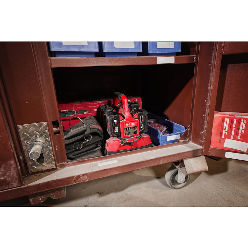 CHARGEUR POUR 6 ACCU        M18 PC6 EU PACKOUT MIL