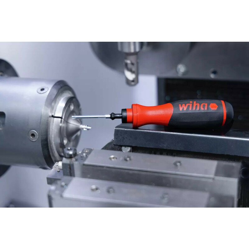 MOMENTSCHROEVENDR. 0,6 NM   47005             WIHA