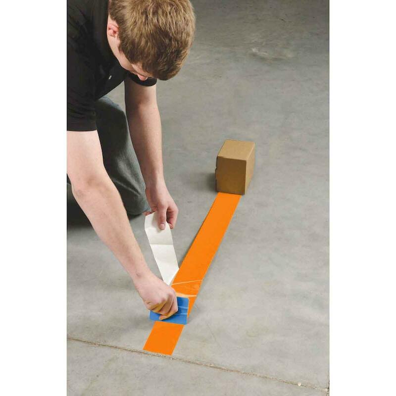 VLOERMARKERINGSTAPE - BRADY 104346 - ORANJE 76,2 MMX30 M