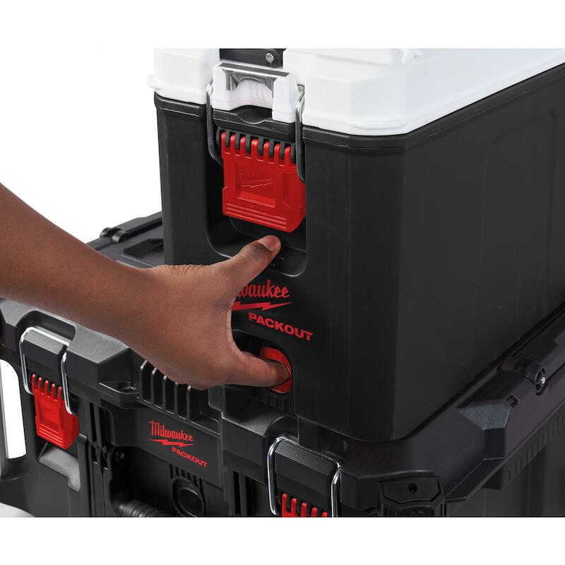 GLACIERE 15L                4932471722   MILWAUKEE