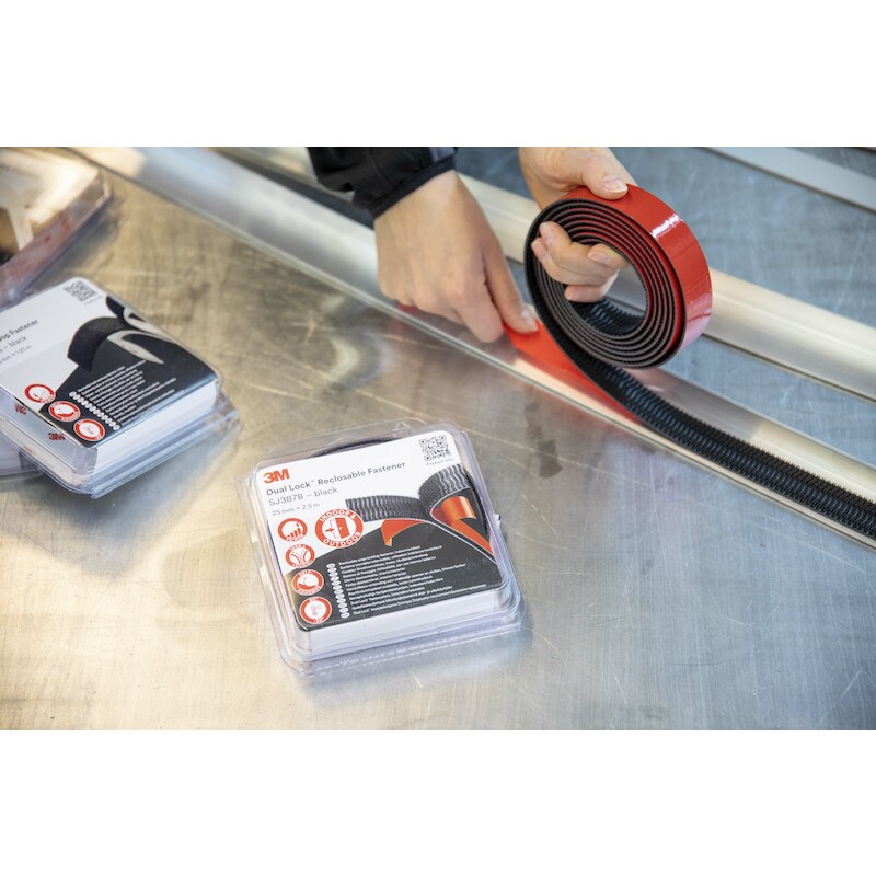 3m - Reclosable fastener - Dual Lock SJ3540 - Black - Self-adhesive - 25 mm x 2.5 m - 5.7 mm - 02960102