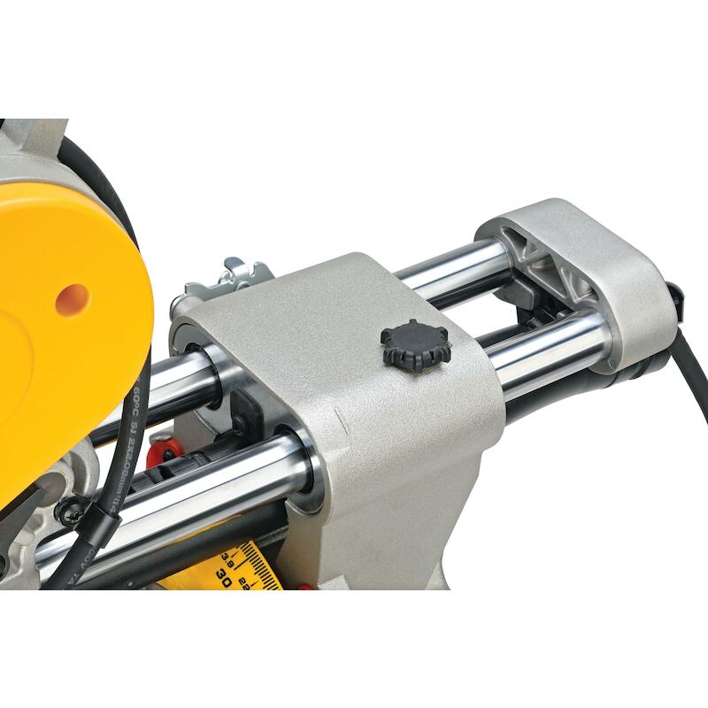 AFKORTZAAG 1675W/305MM      DWS780          DEWALT