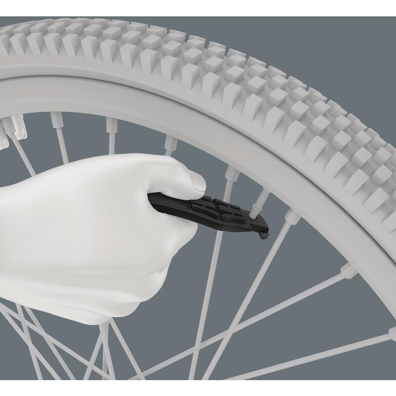 FIETS GEREEDSSCHAPSSET     BICYCLE SET 13 (2ST)WER