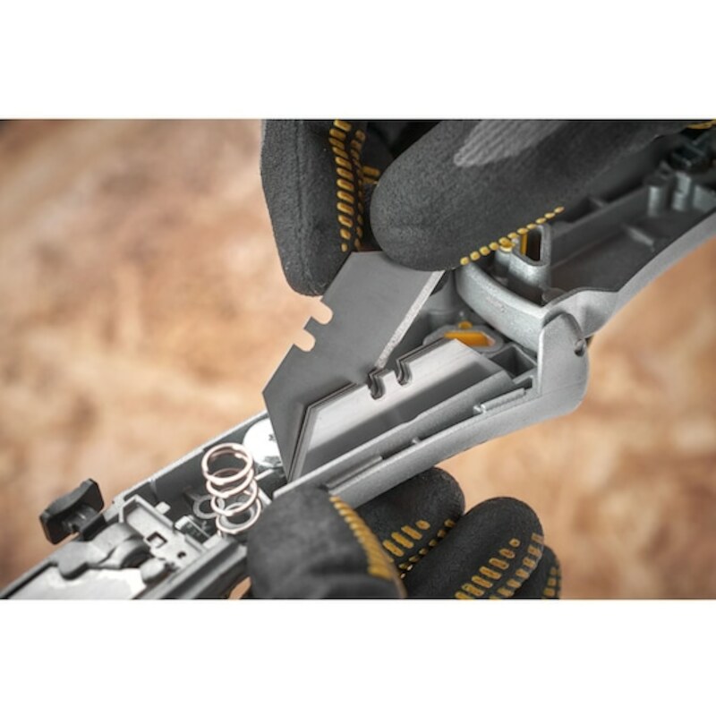 COUTEAU RÉTRACTABLE FATMAX  FMHT10505-0    STANLEY