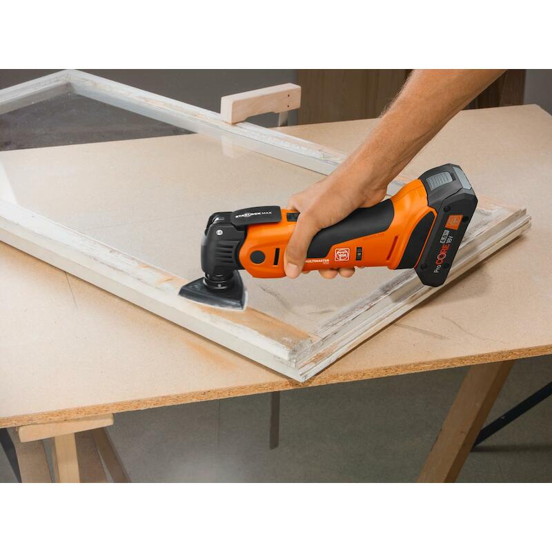 ACCU-MULTITOOL 18V/4AH      MULTIMASTER AMM 700