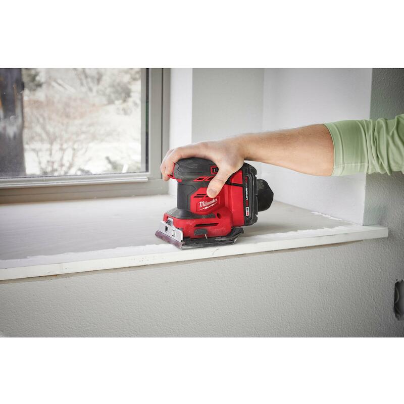 ACCUVLAKSCHUURM.18V/2X5AH   M18BQSS-502B MILWAUKEE