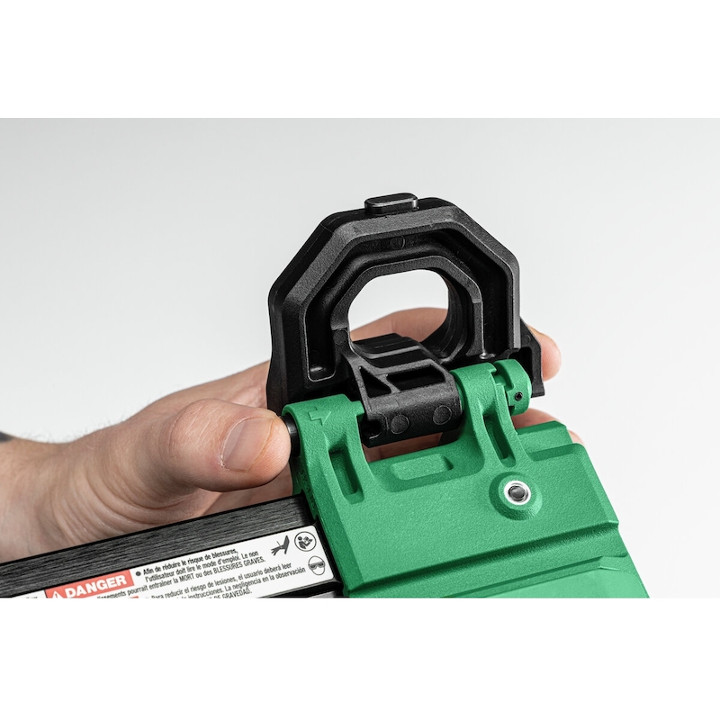 ACCUNAGELPISTOOL 18V/2X5AH  NC1840DA        HIKOKI