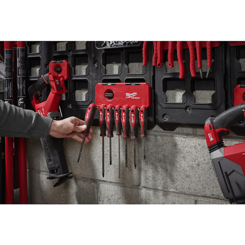GEREEDSCHAPSHAAK SMALLE H.  4932493384   MILWAUKEE