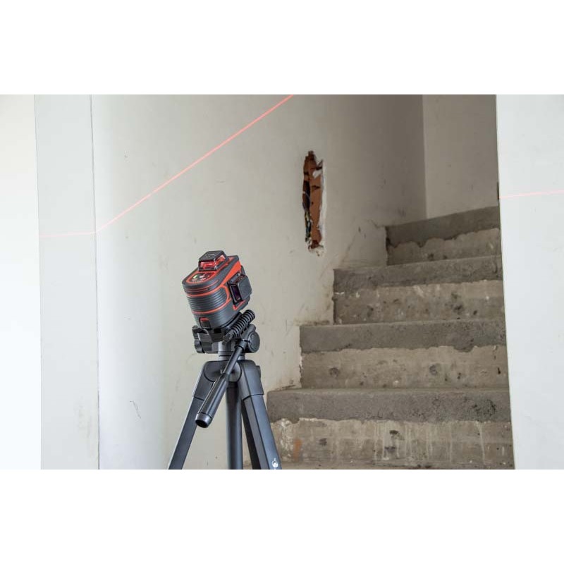 LASER EN CROIX  COMPACT     MC3D ROUGE      FUTECH