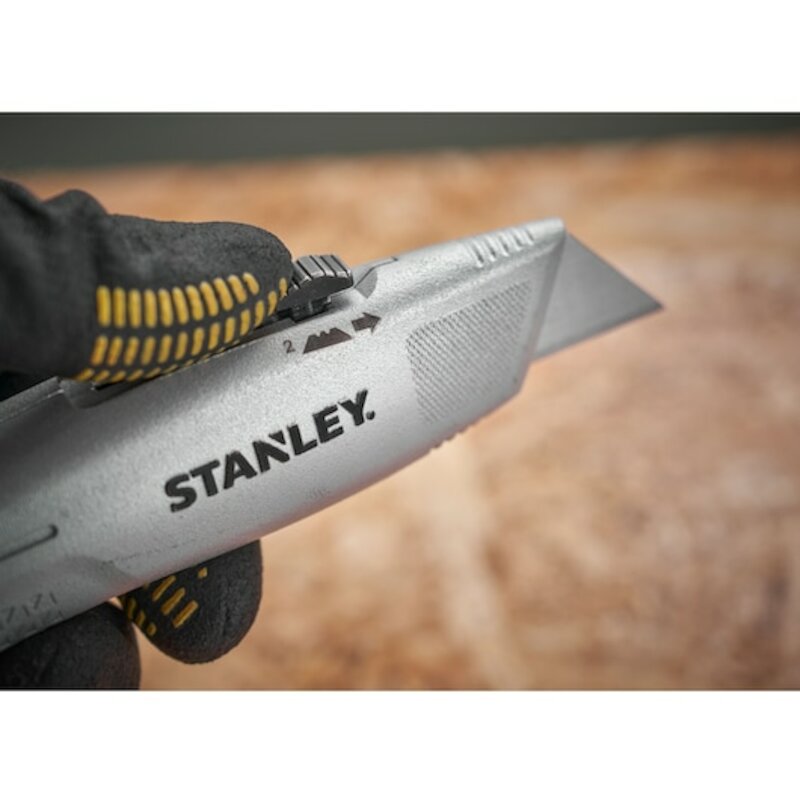 COUTEAU RÉTRACTABLE FATMAX  FMHT10505-0    STANLEY