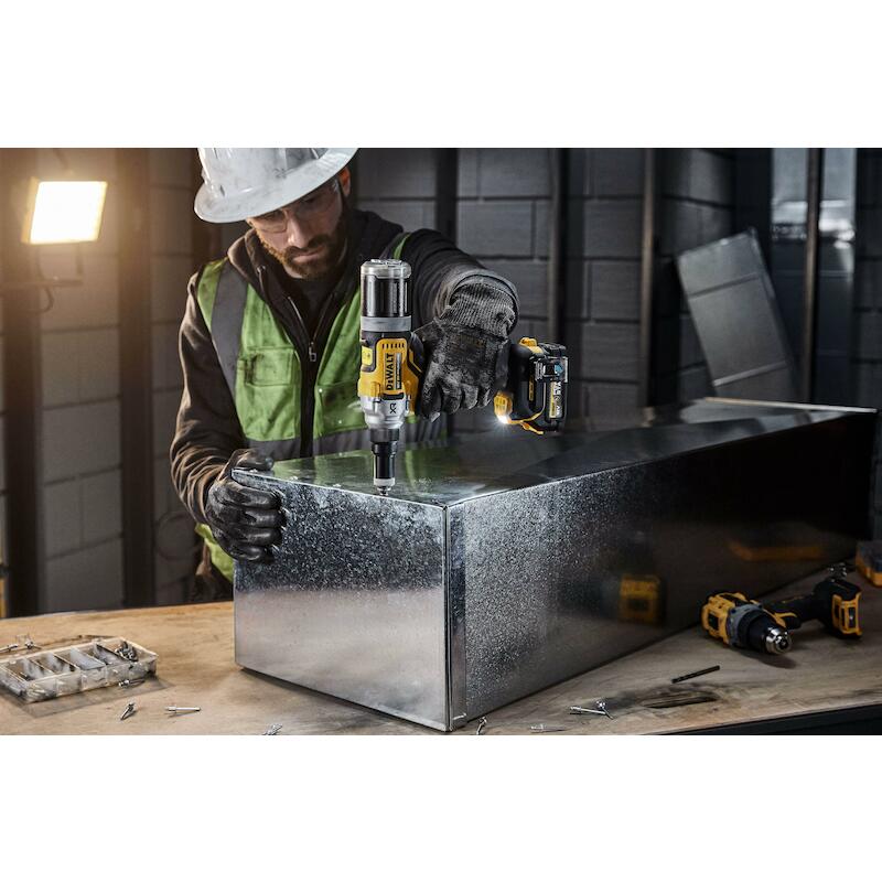 BLINDKLINKNAGELTANG 18V/BOD DCF414NT-XJ     DEWALT