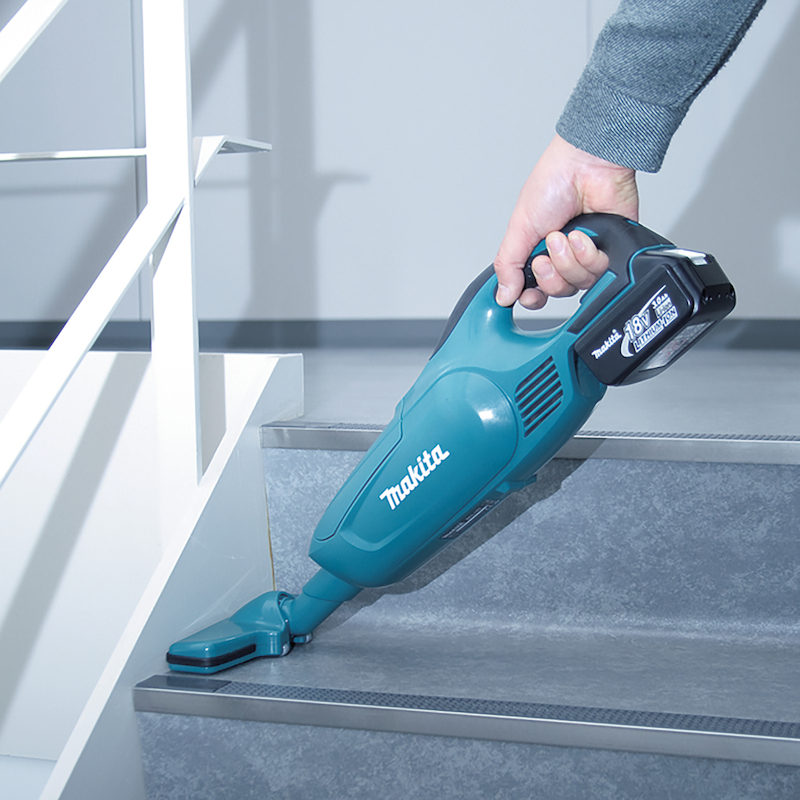 CORDLESS VACUUM CLEANER LXT 18V - DCL182Z - MAKITA