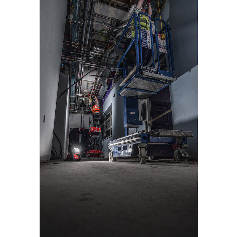 ACCUWERFLAMP 18V/BODY       M18 HOAL     MILWAUKEE