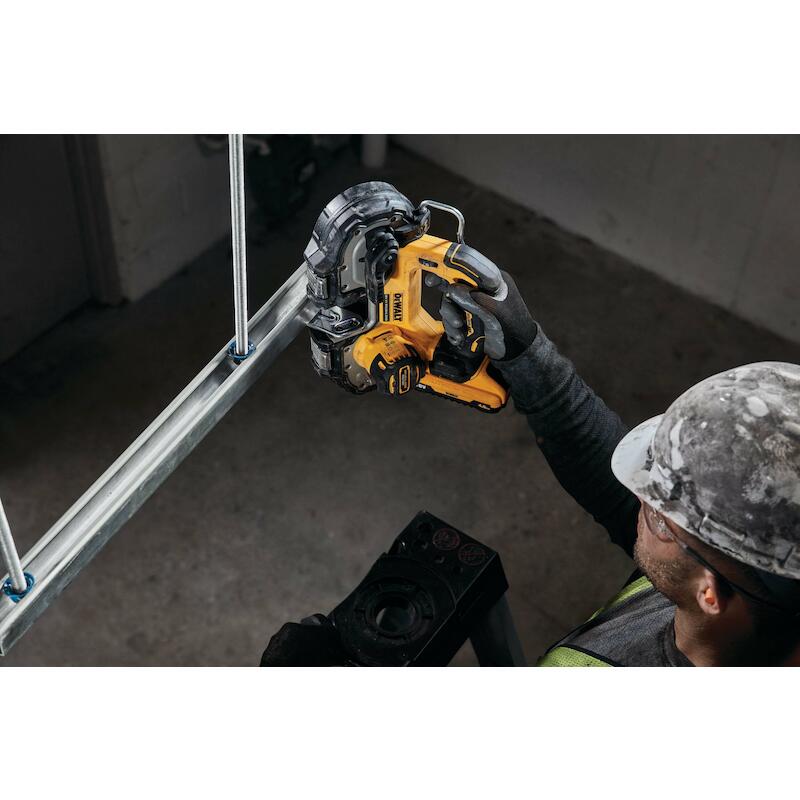 ACCU-LINTZAAG 18V/BODY      DCS377NT (TSTAK)DEWALT