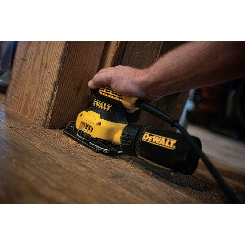 PONCEUSE VIBR.230W/108X115  DWE6411         DEWALT