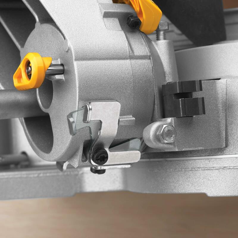 AFKORTZAAG 1675W/305MM      DWS780          DEWALT