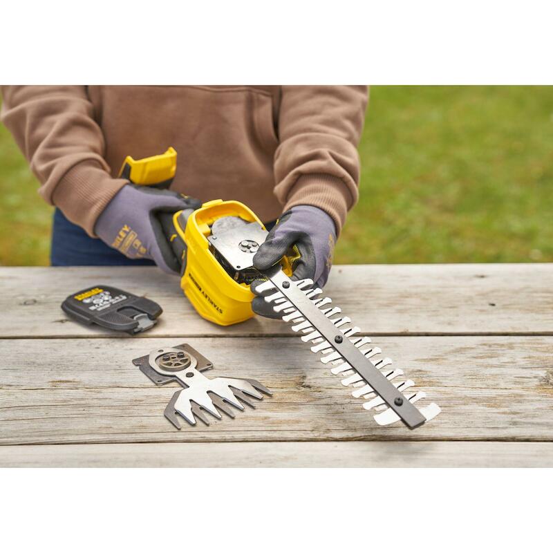 ACCU-GRASSCHAAR 18V/BODY    STCSS20B       STANLEY