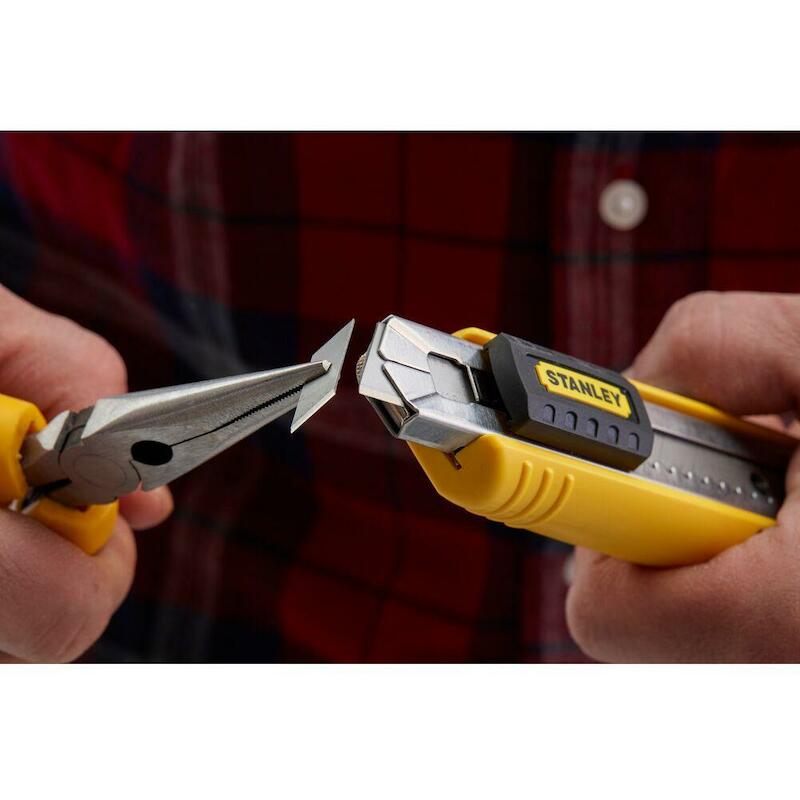 CUTTER FATMAX     18MM      0-10-481 180MM STANLEY