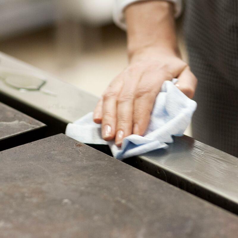 Tork - Cleaning cloth combi roll - 510137 - W1/W2/W3 - 32 x 38 cm - 152 m - 400 pcs - white - 93010215