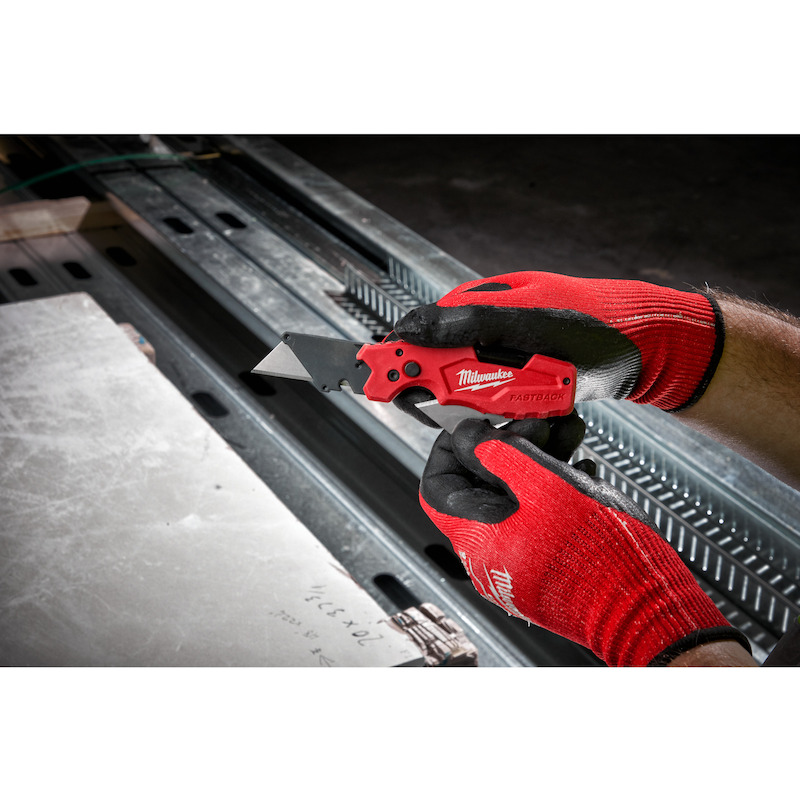 COUTEAU DE POUCHE 6 EN 1    4932478559   MILWAUKEE