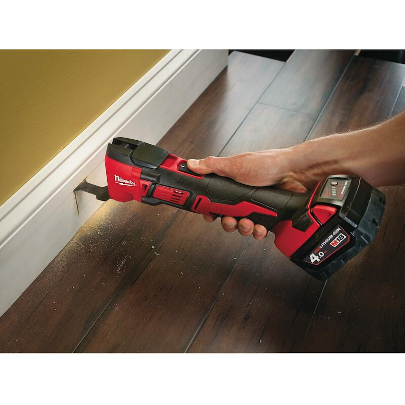 MILWAUKEE M18 BMT-421C M18 COMPACTMULTITOOL