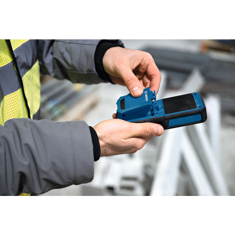 MÈTRE D'HUMIDITÉ            GMM 1-15 2XAA    BOSCH