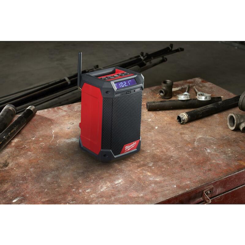 RADIO/CHARGEUR DAB+         M12 RCDAB+-0 MILWAUKEE