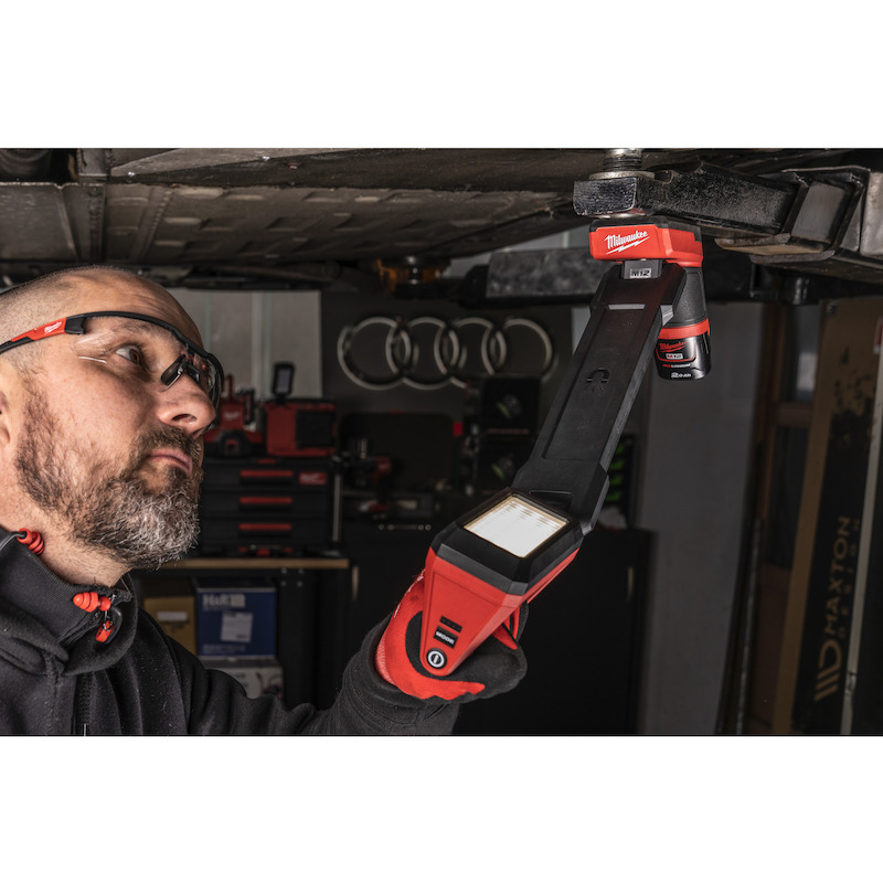LAMPE SOUS CHASSIS          M12 UCL      MILWAUKEE