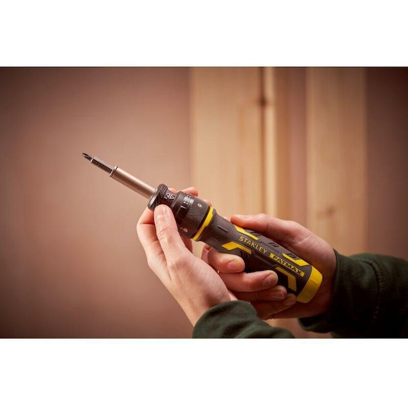 RATELSCHROEVENDRAAIER       FMHT62692-0    STANLEY