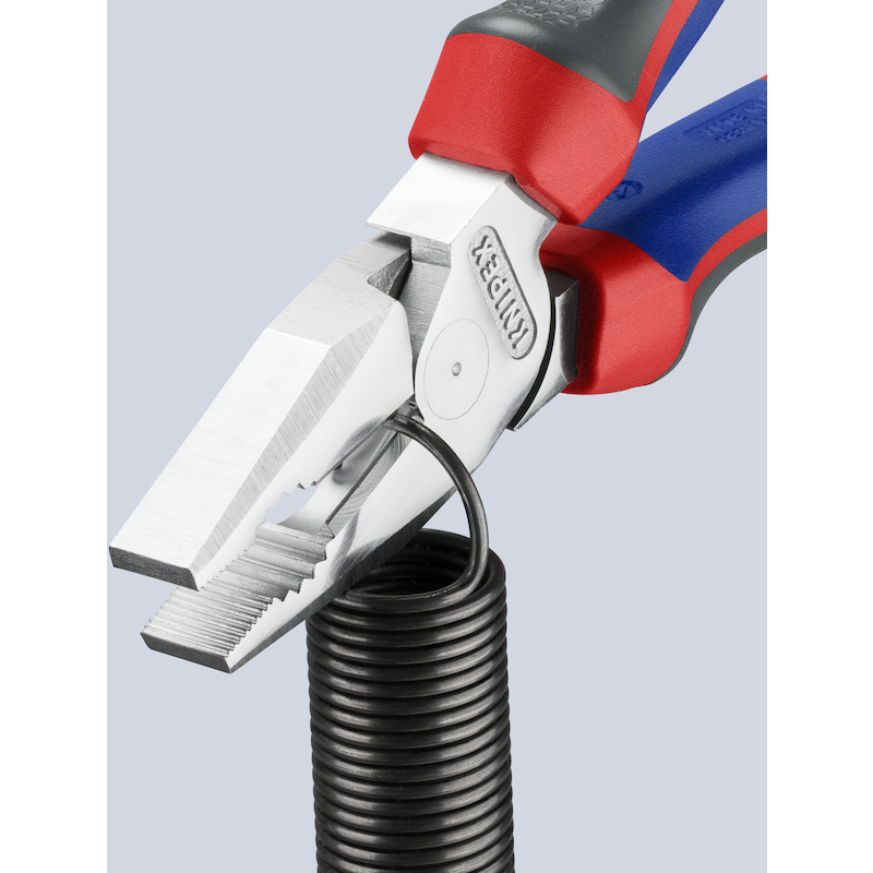 COMBINATIETANG              02 05 - 200MM   KNIPEX