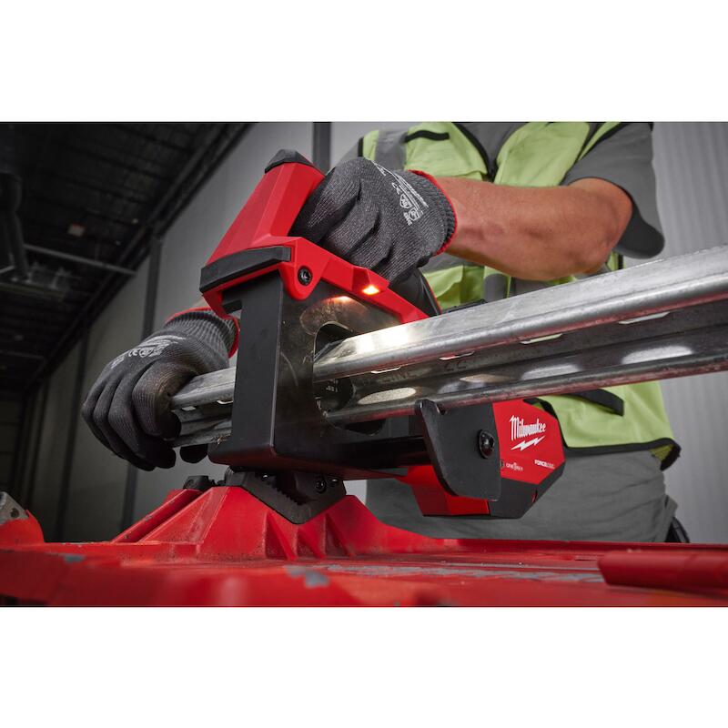 COUPEUR DE PROFIL 18V/BODY  M18 STSO-0B  MILWAUKEE