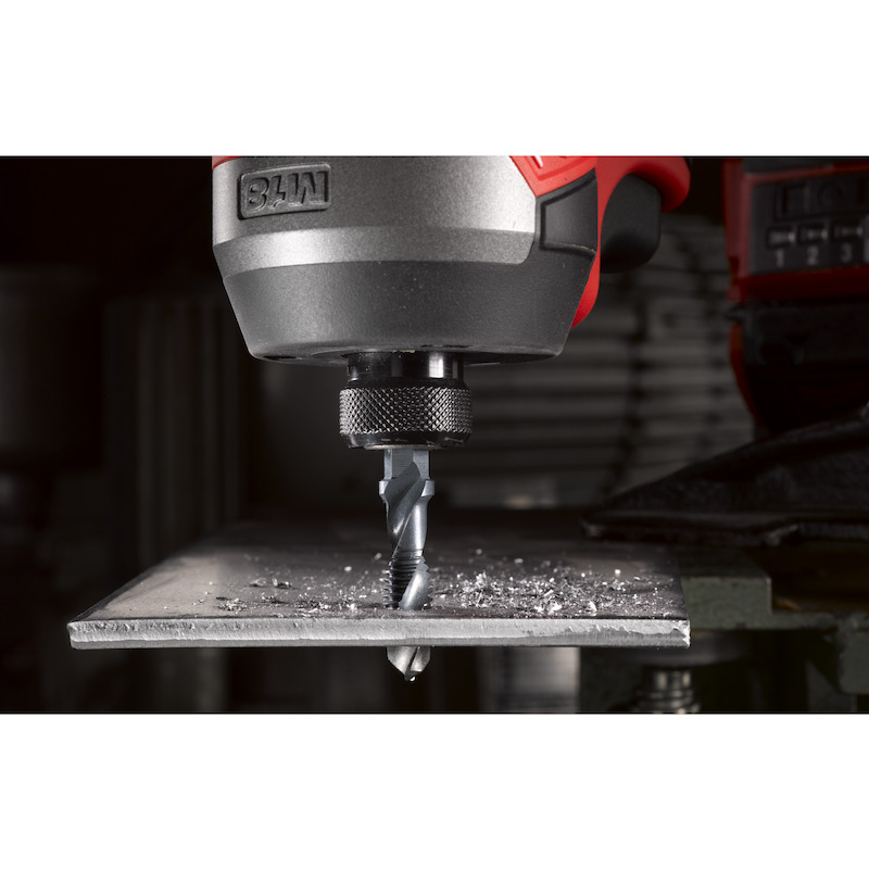 BOORTAP 3 IN 1 M3 X 52      4932498261   MILWAUKEE