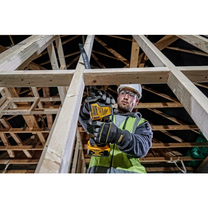 ACCU-RECIPROZAAG 18V/BODY   DCS369NT (TSTAK)DEWALT