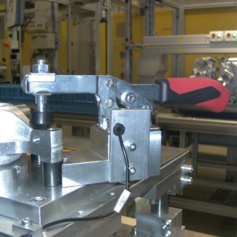 HORIZ. SNELSPANNER          6830/5 - M 8 X 65  AMF